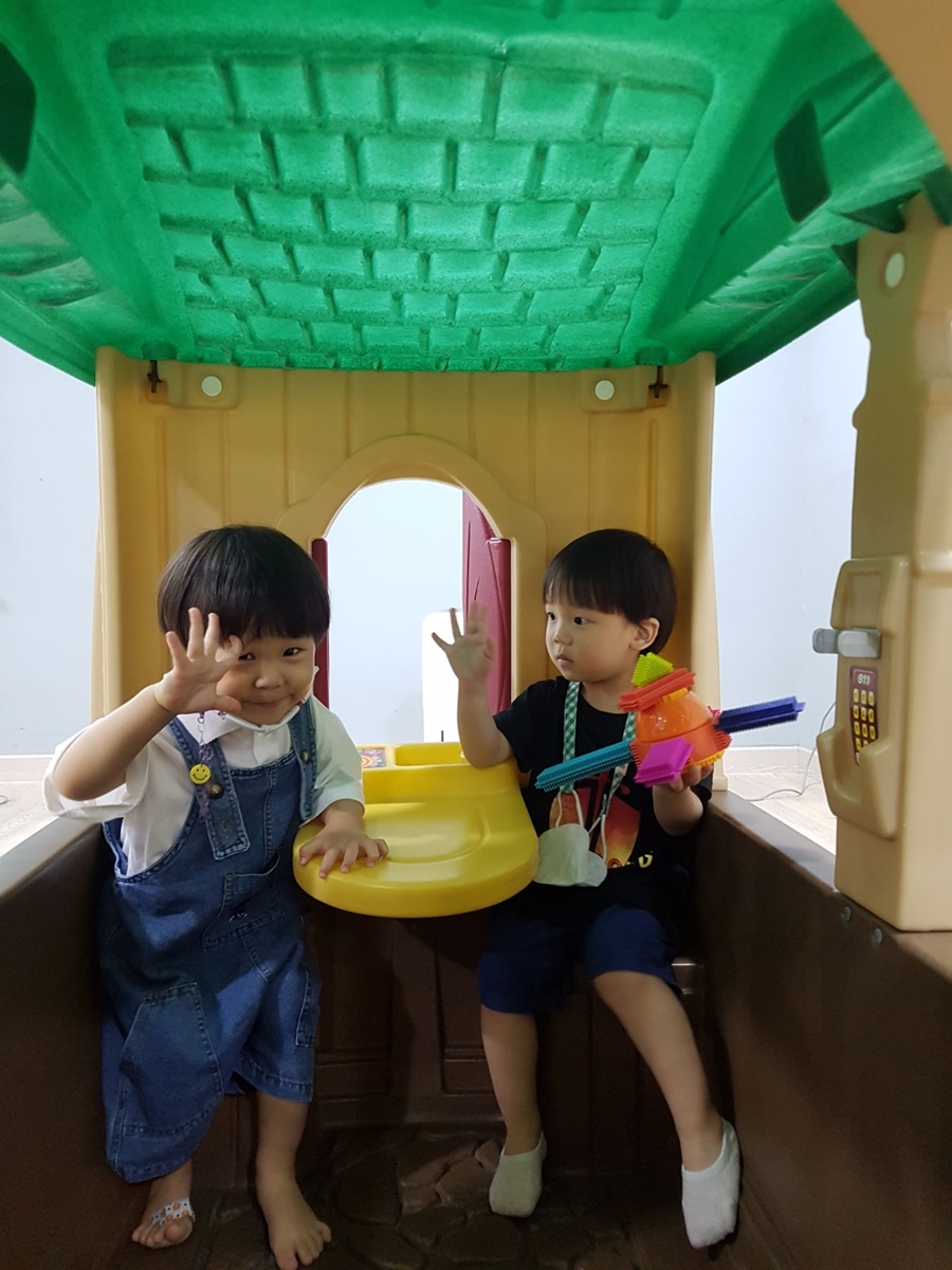 사진편집KakaoTalk_20220731_222126271_187월31일사진.jpg