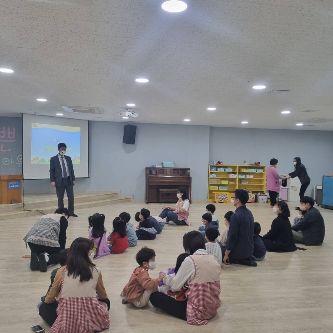 batch_예쁜아이 부모밴드 다운공동체-22.05.01.-40602648773.jpg